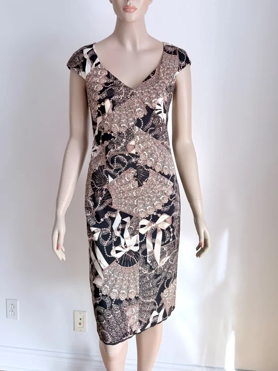 Karen Millen England dress - Picture 2 of 14